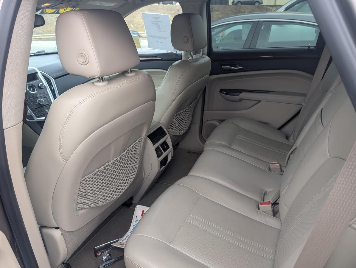 2012 CADILLAC SRX Luxury - Image 4